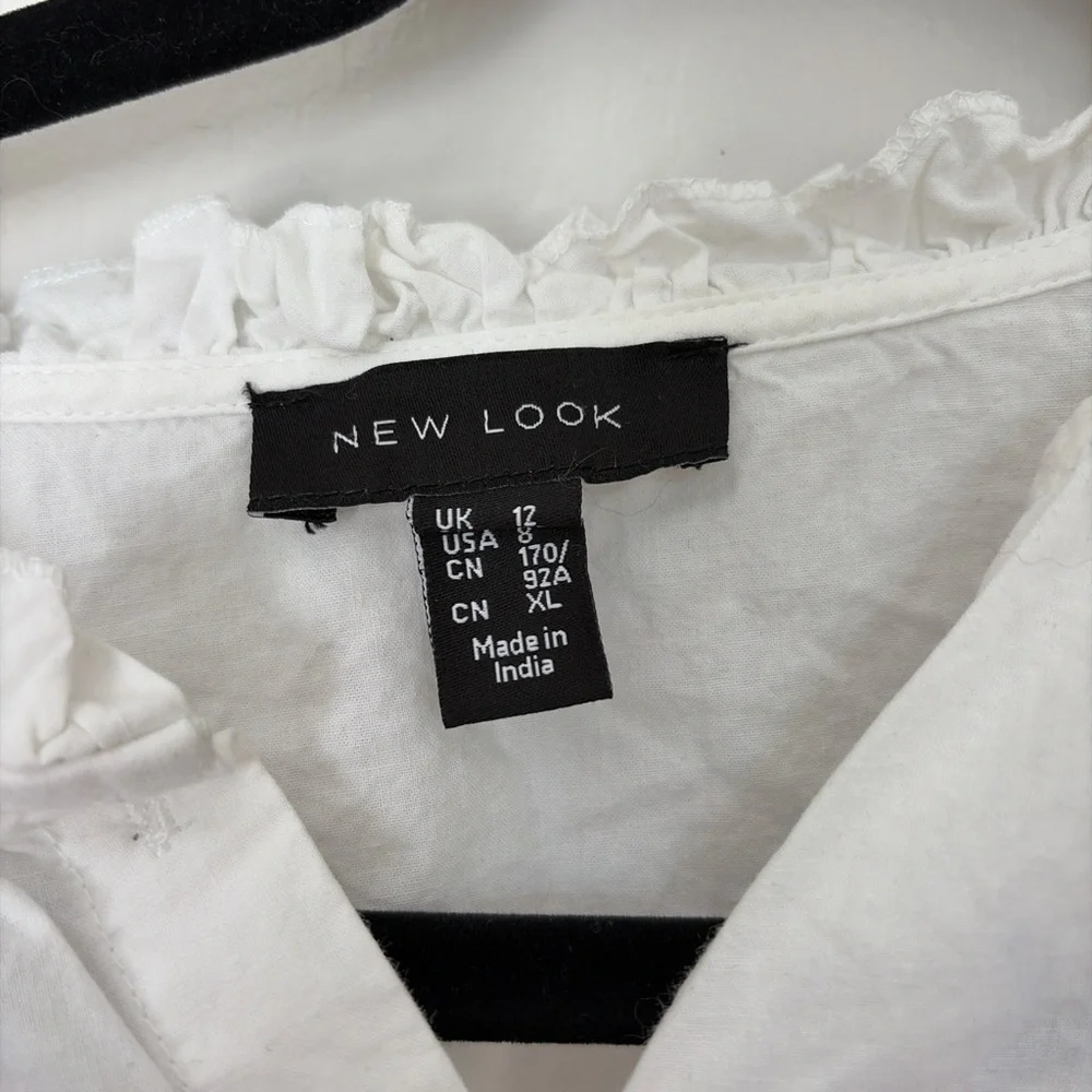 New Look‎ Ivory Ruffle Top - Picture 3 of 5
